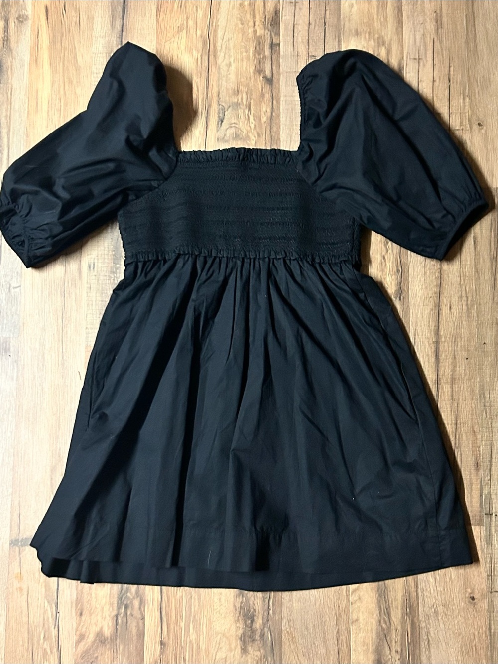American Eagle Black Puff Sleeve Smocked Mini Dress Womens Cotton Sz Small Cute - Picture 2 of 3
